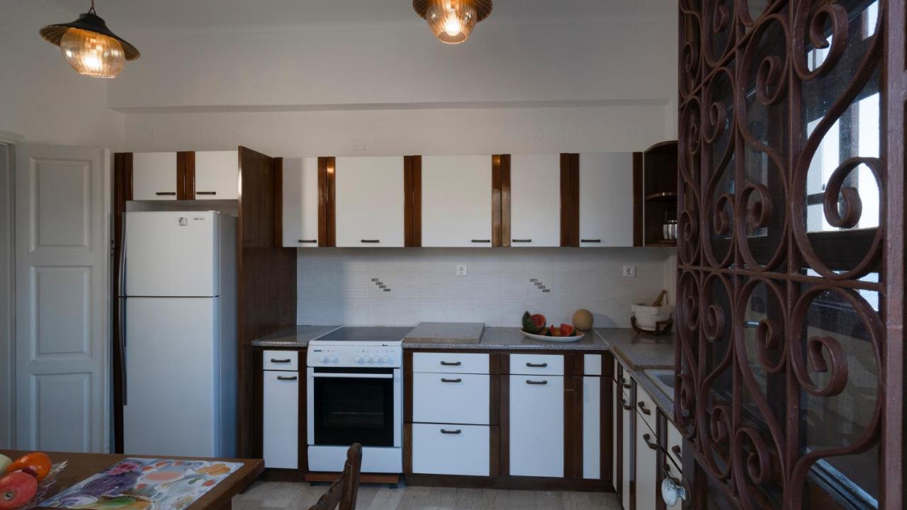 Ivi Beach Front Villa, Leros Vromolithos Bagian luar foto