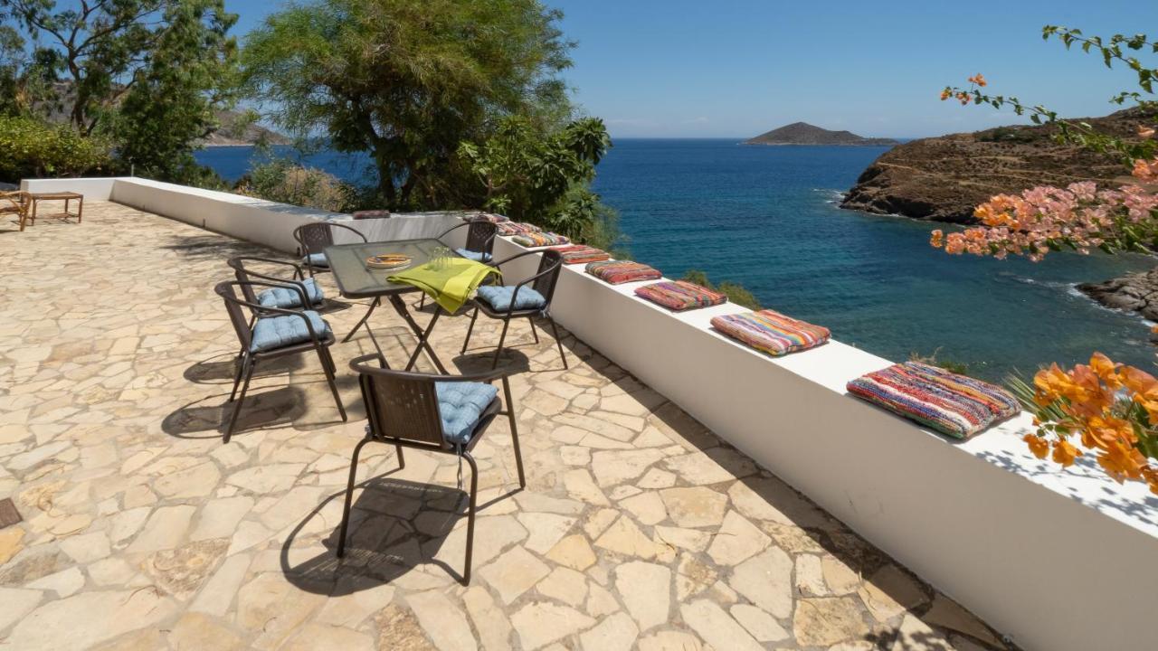 Ivi Beach Front Villa, Leros Vromolithos Bagian luar foto