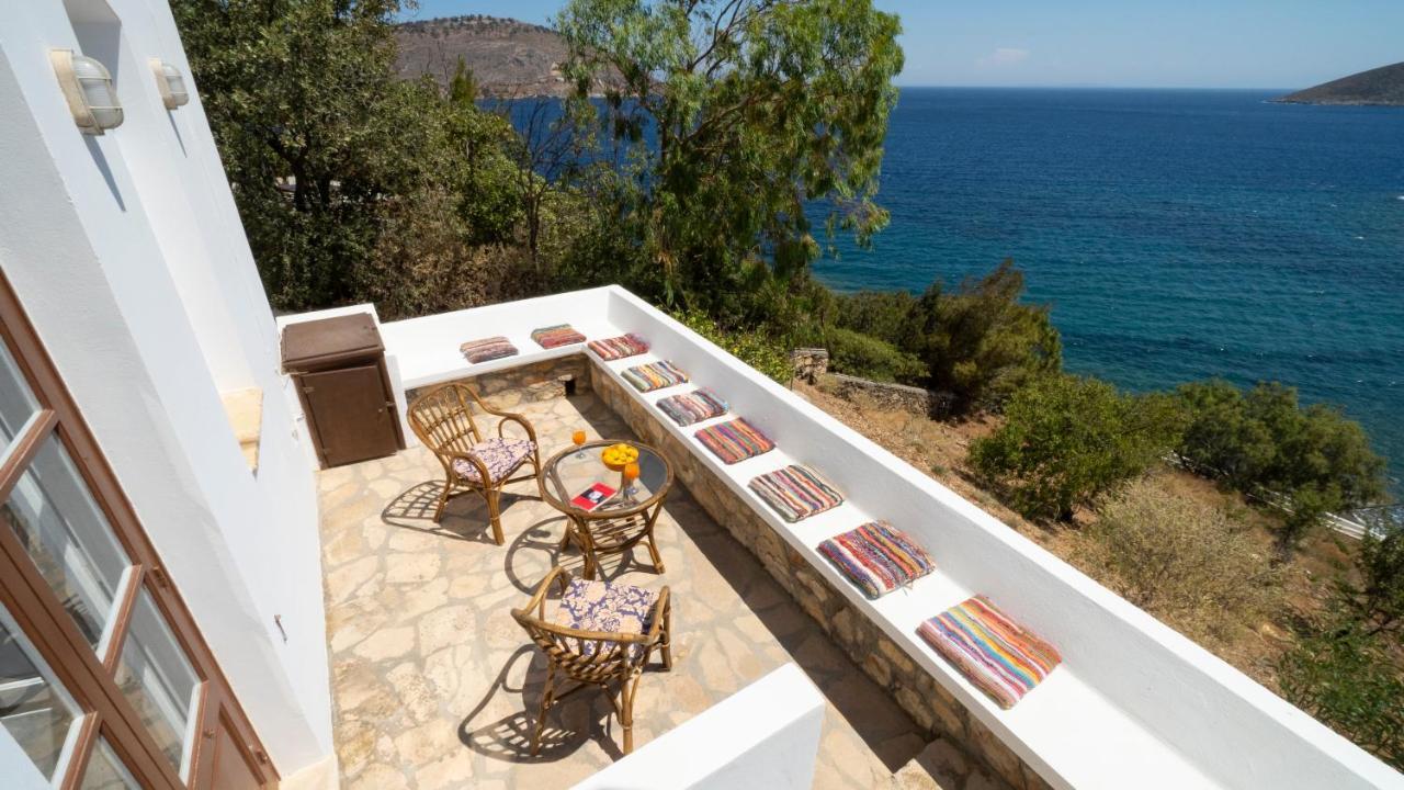 Ivi Beach Front Villa, Leros Vromolithos Bagian luar foto