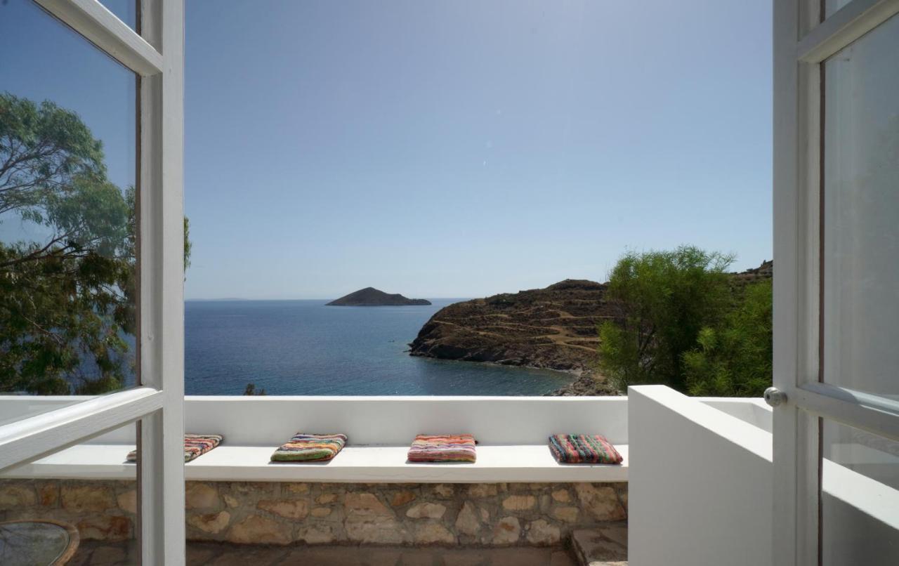 Ivi Beach Front Villa, Leros Vromolithos Bagian luar foto