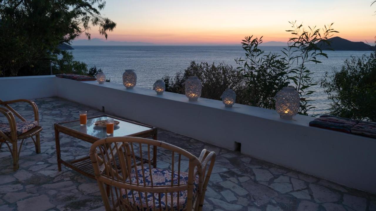 Ivi Beach Front Villa, Leros Vromolithos Bagian luar foto