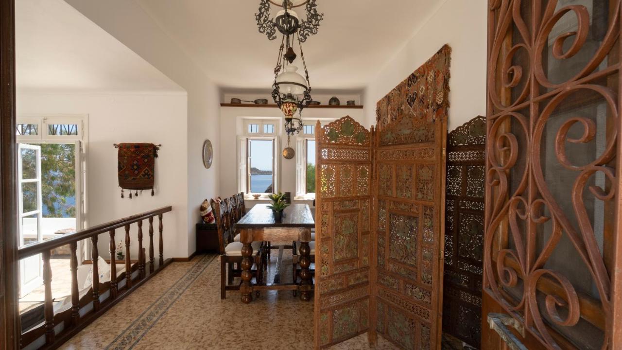 Ivi Beach Front Villa, Leros Vromolithos Bagian luar foto